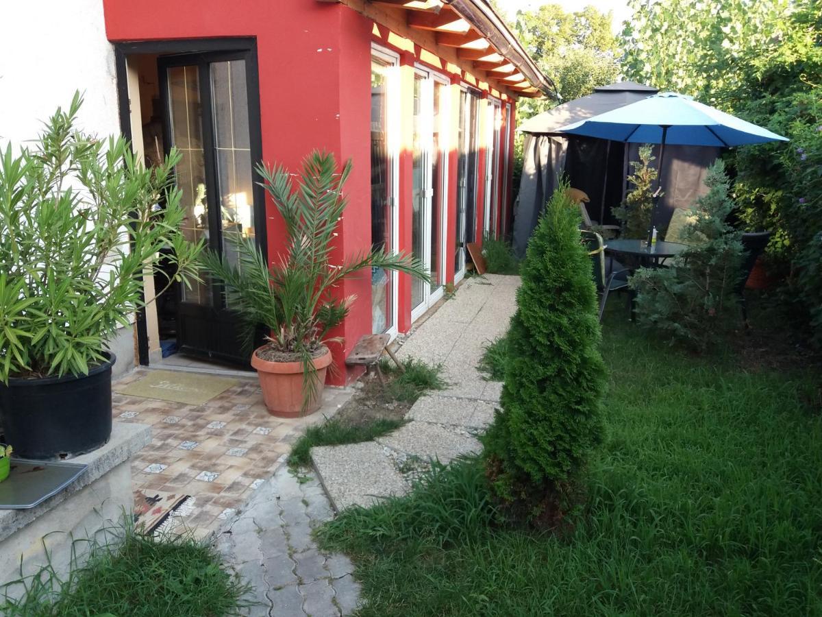 Ab Holiday Home Siófok Exterior foto